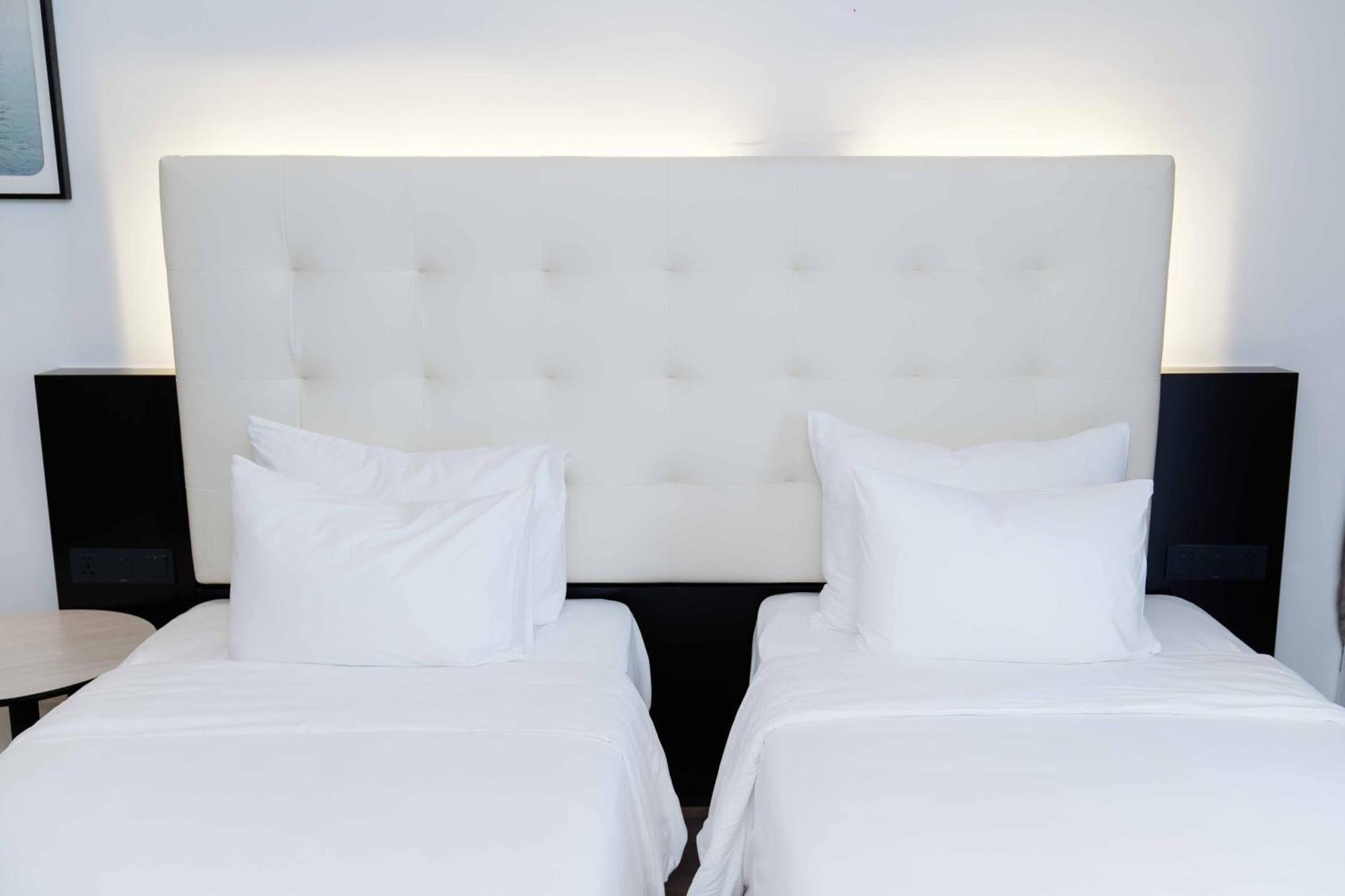 Hotel Soleil Ha Long, Trademark Collection By Wyndham Dış mekan fotoğraf